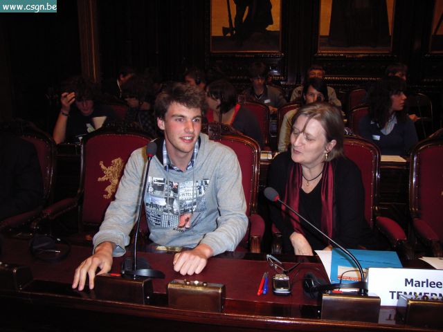 senat12.JPG