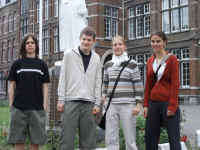 g.jpg (140801 octets)